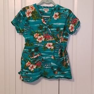 Medwear Hawaiian Scrub Top